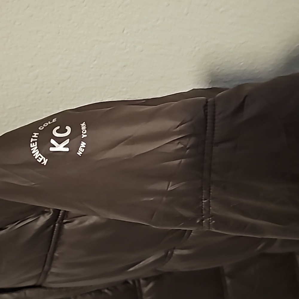 Jacket - Picture 2 of 6